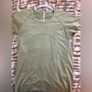 Swiftly tech short sleeve shirt